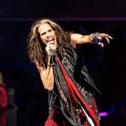 Steven Tyler i Aerosmith under en konsert förra året. 