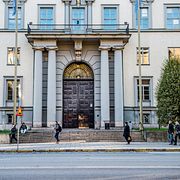 Arkivbild: Entrén till Handelshögskolan.