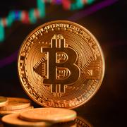 Under fredagen har bitcoin rusat till ett nytt ATH.