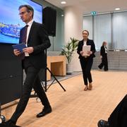 Arkivbild: Riksbankschef Erik Thedéen och Åsa Olli Segendorf, chef för avdelningen för penningpolitik.