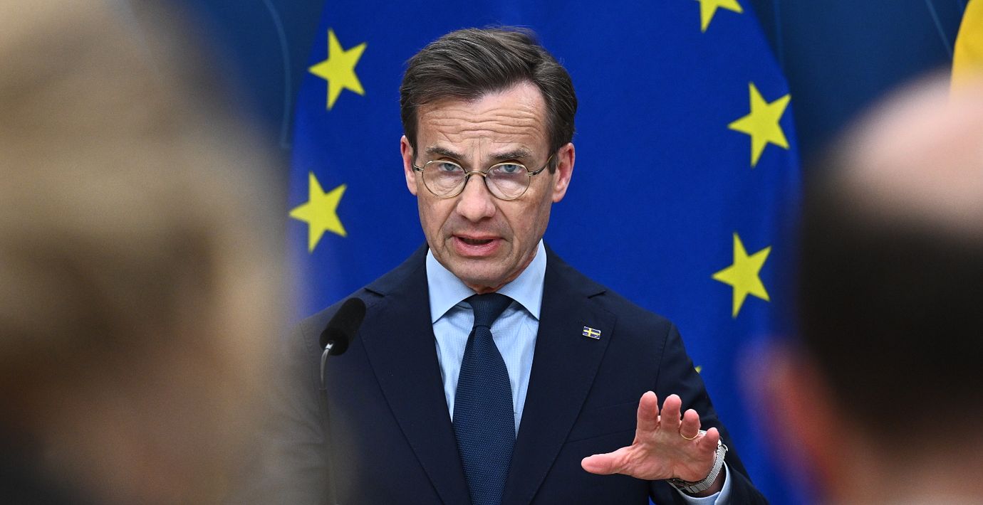 Statsminister Ulf Kristersson (M) håller en pressträff om de ekonomiska konsekvenserna av kriget i Iran och möjliga åtgärder framåt.