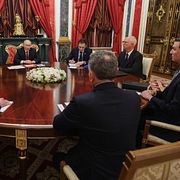 Putin möter Kushner och Witkoff.