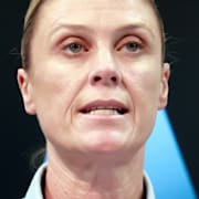 Polischefen Krissy Barrett/En minnesplats på Bondi Beach.