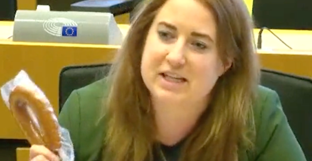  Emma Weisner (C) i Europaparlamentet.  Skärmdump