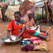 Familjer som flytt kriget i Sudan, arkivbild. 