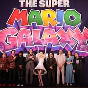 Jack Black,  Benny Safdie, Donald Glover, Chris Pratt, Anya Taylor-Joy, Charlie Day, Keegan-Michael Key och Brie Larson på premiären av filmen i mars.