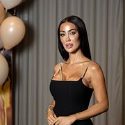 ”Paradise hotel”-programledaren Rebecca Stella.