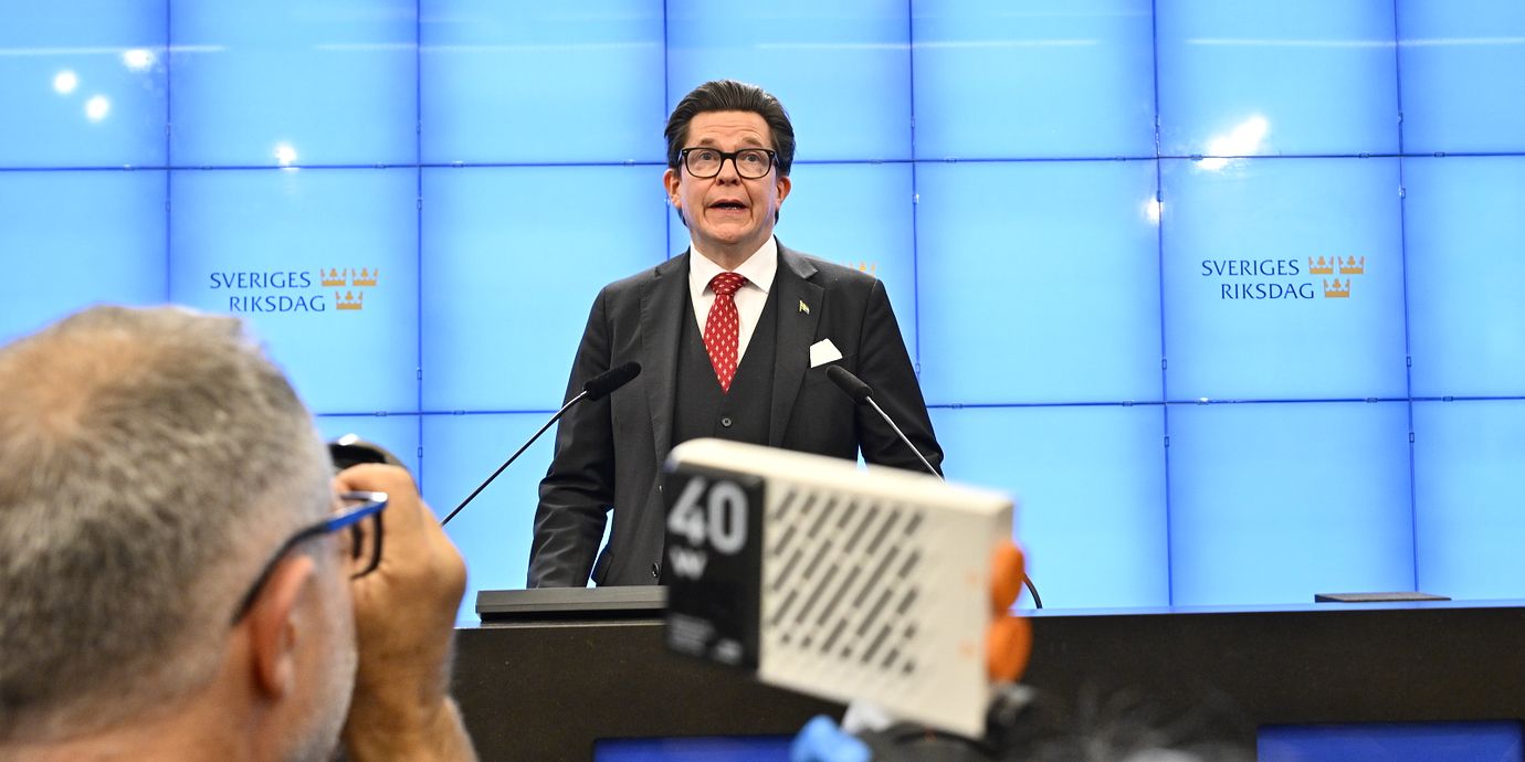 Andreas Norlén, talman, under en pressträff angående den pågående regeringsbildningen.