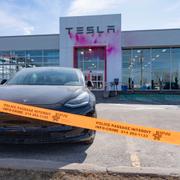 Tesla-bilar har vandaliserats i flera länder den senaste tiden.