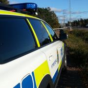 Polisbil på plats sedan en 13-årig flicka under fredagen blivit bortförd från Skansenskolan i Mörbylånga.
