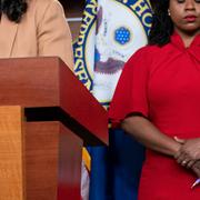 Rashida Tlaib, Ayanna Pressley, Ilhan Ohmar och Alexandria Ocasio-Cortez.