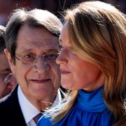 Cyperns nuvarande president Nicos Anastasiades under ett möte med EU-parlamentets talman Roberta Metsola.