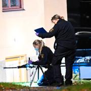 Polisens tekniker på plats. 