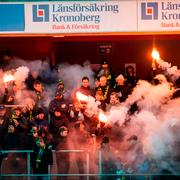 AIK:s publik under kvartsfinalen i svenska cupen mellan Öster och AIK.