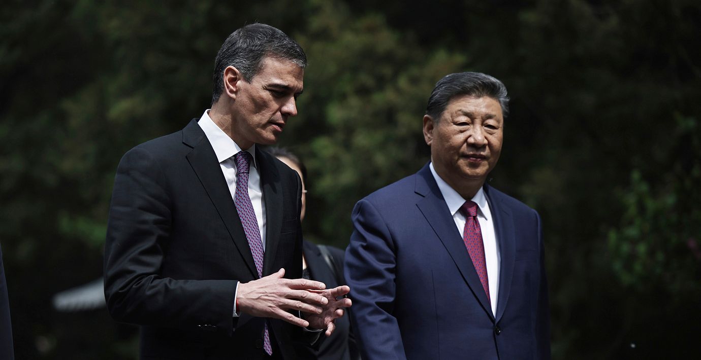 Spaniens premiärminister Pedro Sánchez och Kinas ledare Xi Jinping under mötet i Beijing.