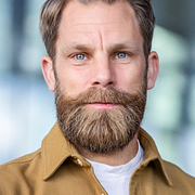 Ica Bankens Magnus Hjelmér och SPP:s Shoka Åhrman.