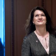 Ann Linde, EU- och handelsminister, (S) anländer till konstitutionsutskottet förhör.