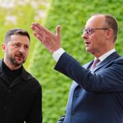 Friedrich Merz och  Volodymyr Zelenskyj.
