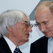 Bernie Ecclestone och Vladimir Putin 2010.