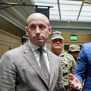 Stephen Miller (längst till vänster).