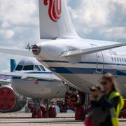 Illustrationsbild. Airbusplan på tyska flygplatsen Erfurt-Weimar.