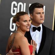 Scarlett Johansson och Colin Jost på 2020 års Golden Globe-gala.