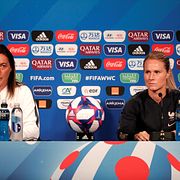 Corinne Diacre och Amandine Henry.