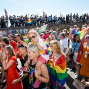 Arkivbild. Pridetåget i Stockholm 2019.