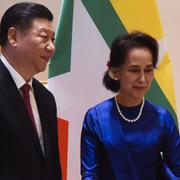 Xi Jinping och Aung San Suu Kyi vid statsbesöket i helgen..