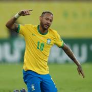 Neymar under matchen Brasilien – Peru.