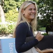 Alice Landerholm (M).