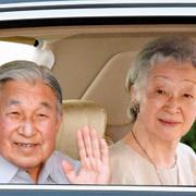 Kejsar Akihito på torsdagen.