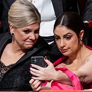 Socialdemokraternas partiledare Magdalena Andersson och Vänsterpartiets partiledare Nooshi Dadgostar. Arkivbild från 2023.
