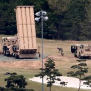 USA:s missilförsvarssystem Terminal High Altitude Area Defense (THAAD), installeras på en golfbana i Seongju i Sydkorea. Bild från 2 maj 2017.