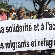 En fransk demonstration för mänskligare behandling av migranterna i lägret i Calais. Arkivbild.