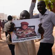 Anhängare till generalen Abdourahmane Tchiani, som är den ledande kuppmakaren, i Nigers huvudstad Niamey den 30 juli.