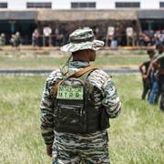 Medlemmar av de regeringsorganiserade miliserna genomgår militär träning vid Fort Tiuna i Caracas, Venezuela, lördagen den 13 september 