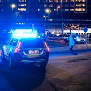 Polis på plats i Fittja centrum i februari efter att flera personer skottskadats.