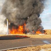 Planet gled i hög hastighet av landningsbanan i Muan, kraschade in i en betongmur och exploderade i ett eldklot. 