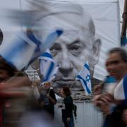 Porträtt av Netanyahu i Tel Aviv.