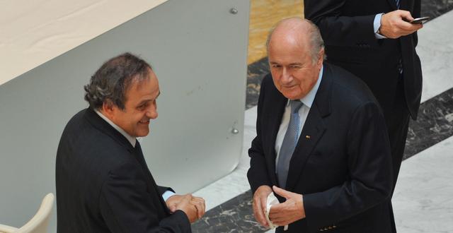 Michel Platini och Sepp Blatter Szilard Koszticsak / Ap