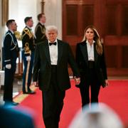 Trump med hustrun Melania, bild från 22 februari. 