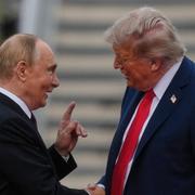 Putin och Trump i Alaska i augusti.