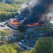 Kyrkan sattes i brand vid attentatet.