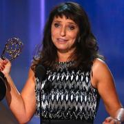 Susanne Bier vid prisutdelningen på nattens Emmygala.