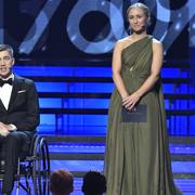 Tobias Forsberg och Filippa Norr Richloow presenterar pristagaren för årets prestation under Idrottsgalan 2020 i Globen.