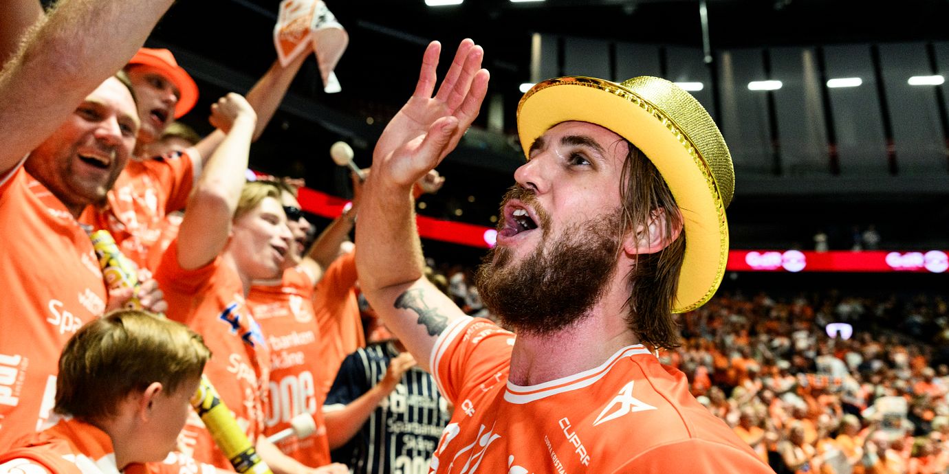 IFK Kristianstads Anton Hallbäck jublar.
