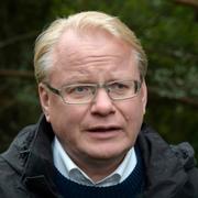 Peter Hultqvist (S).