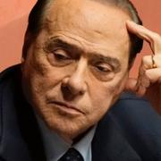 Berlusconi/Sjukhuset i Milan där han vårdas.