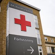 En skylt visar vägen till förlossningen på Skånes Universitetssjukhus i Malmö.